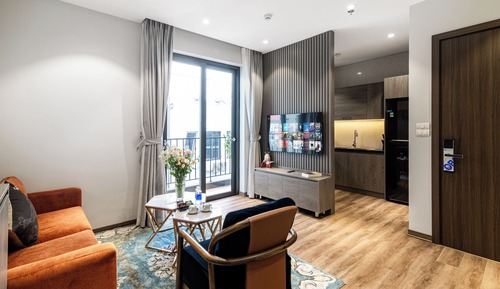 Luxury Apartment, Balcony, Courtyard View