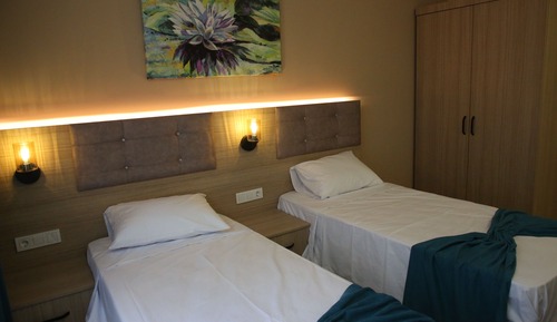 Economy Twin Room