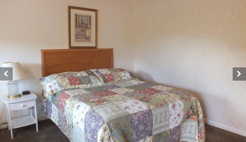 Comfort Single Room, Patio, Mountain View