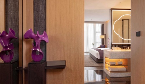 Superior Room, 1 King Bed