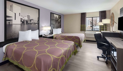 Deluxe Room, 2 Queen Beds, Non Smoking