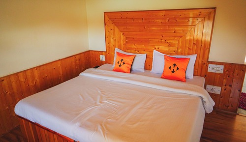 Deluxe Double Room, Garden View