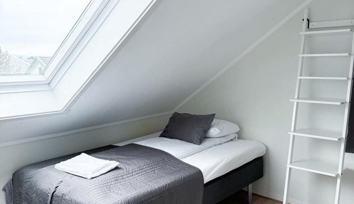 Single Room, City View