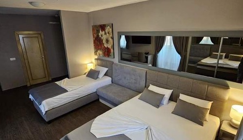 Comfort Triple Room, Balcony