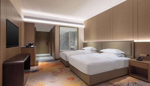 Family Room, Multiple Beds