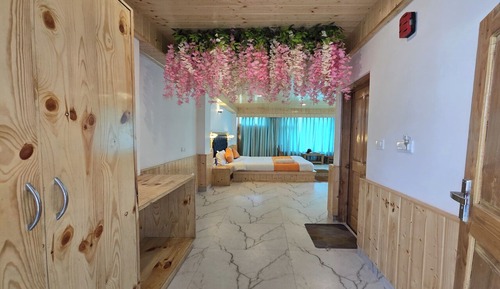 Luxury Room