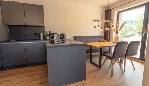 Superior Ferienwohnung mit 2 Schlafzimmern & IR-Sauna