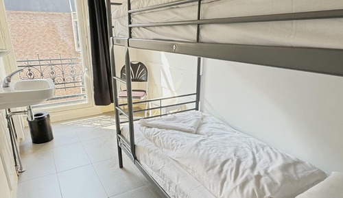 Economy Twin Room, Shared Bathroom