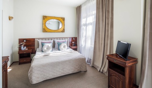 Royal Quadruple Room