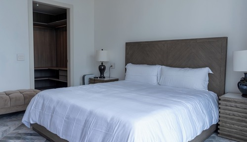 Luxury Apartment, City View