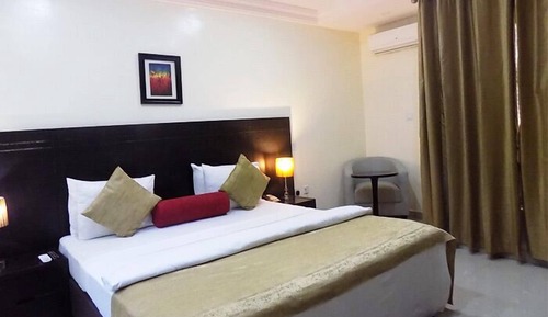 Exclusive Room