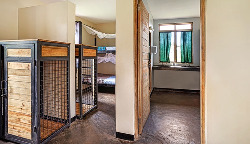 Superhole Dorm