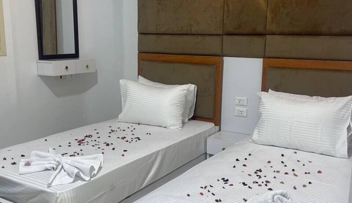 Deluxe Double or Twin Room, City View