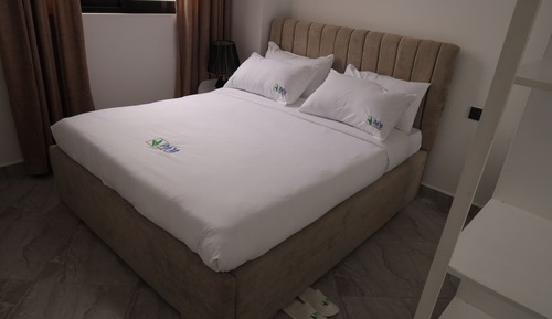 Basic Single Room, Balcony