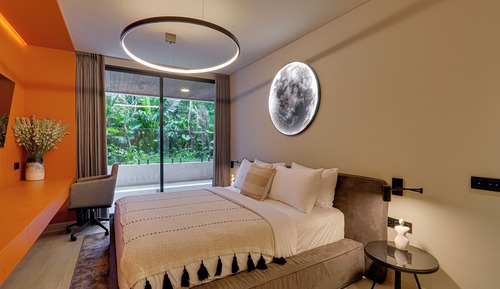 One-bedroom Apartment 102 with Private Pool