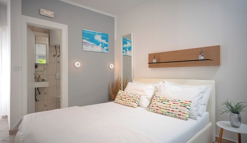 Studio, Terrace, Beachfront