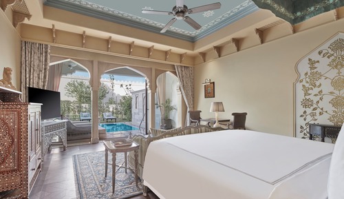 Suite, 1 King Bed, Private Pool