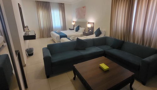 Junior Suite, City View