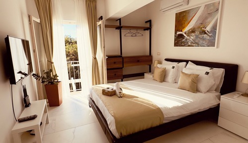 Romantic Studio, Sea View