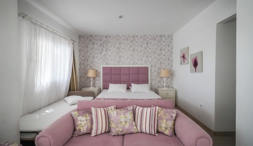 Comfort Suite, Sea View