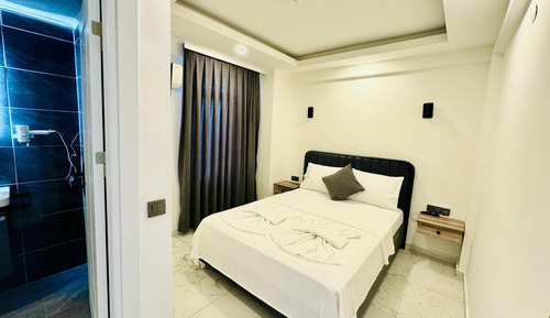 Family Apartment, City View