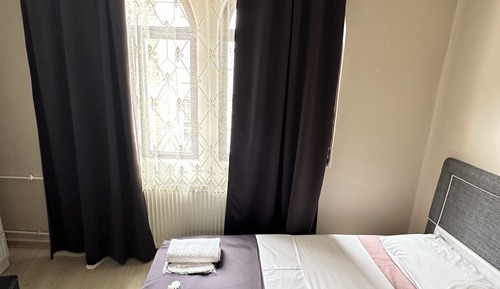 Classic Single Room, Accessible, Smoking