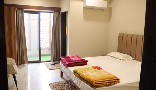 Royal Room