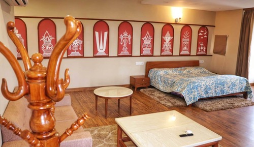 Presidential Room