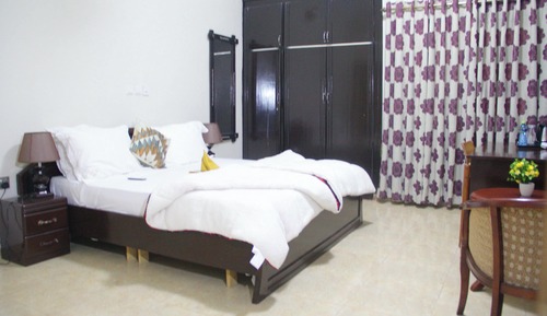 Executive Room, 1 Queen Bed, Accessible, Private Bathroom