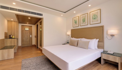 Superior Room with Garden View