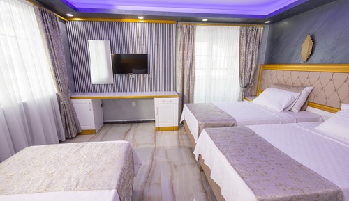 Family Double or Twin Room, 2 Bedrooms, City View