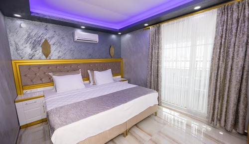 Standard Double or Twin Room, Non Smoking, City View