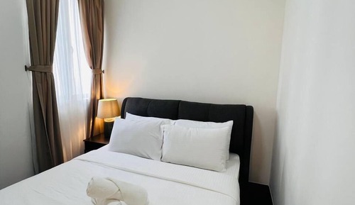 Signature Twin Room
