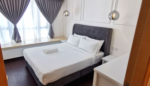 Deluxe Quadruple Room