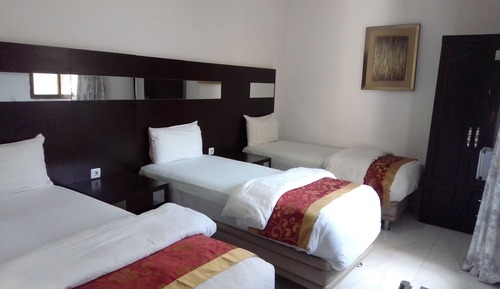 Deluxe Triple Room
