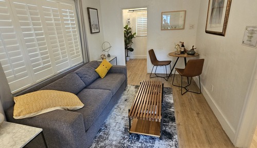 Deluxe Apartment