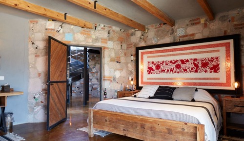 Suite, Mountain View