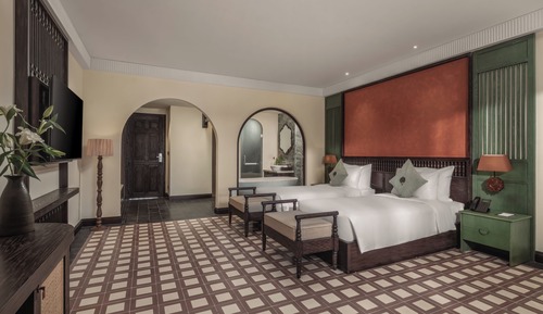 Signature Faifo Room