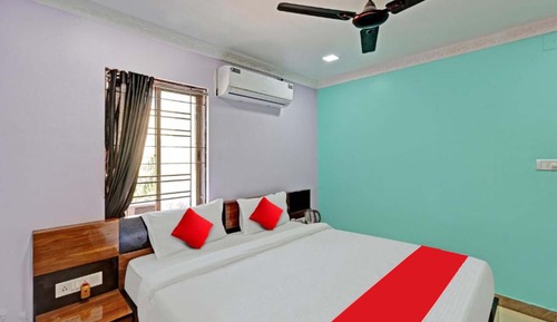 Deluxe Double Room, City View