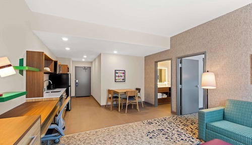 Suite, 2 Queen Beds, Accessible (Hearing)