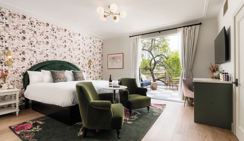 Junior Suite, City View