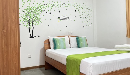 Double Room, 1 Bedroom, Smoking, Pool View