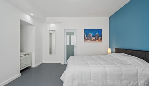 Apartment (3 Bedrooms)