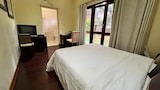 Standard Double Room, Patio, Garden View