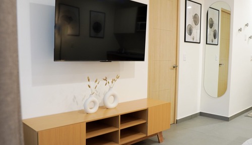 Executive Studio, 1 King Bed, Balcony
