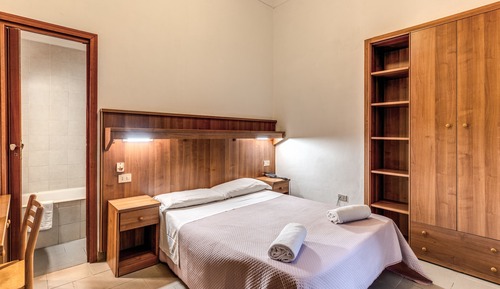 Classic Double Room