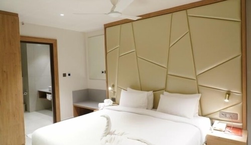Business Room