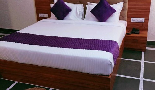 Superior Room, 1 King Bed