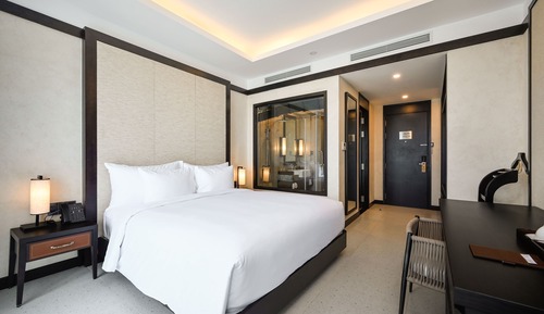 Villa 5 Bedroom King Ocean View