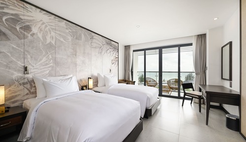 Deluxe Room, 2 Twin Beds, Garden View